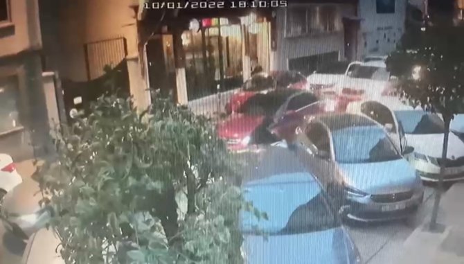 Beşiktaş Polisi Hırsızı Kıyafetinden Yakaladı