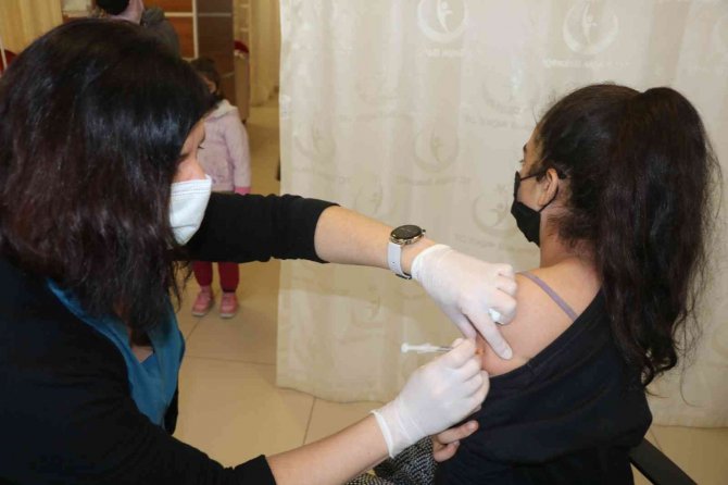 Edirne’de Hes Haritasında Kovid-19 Riskinin Düşük Olduğu Tek Yer Mezarlıklar