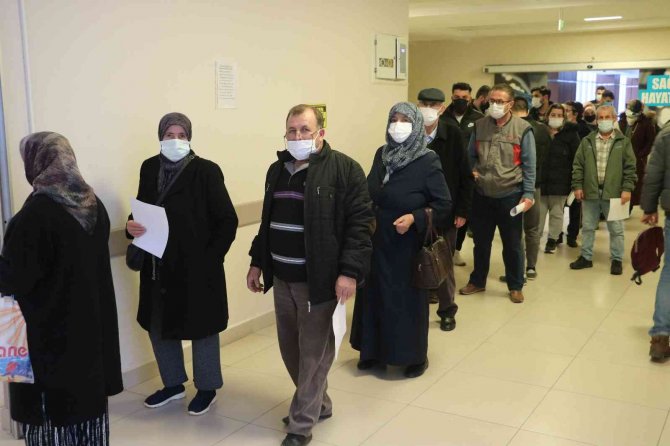 Edirne’de Hes Haritasında Kovid-19 Riskinin Düşük Olduğu Tek Yer Mezarlıklar