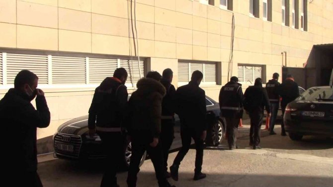 Elazığ Merkezli 3 İlde Tefecilik Operasyonu: 9 Gözaltı