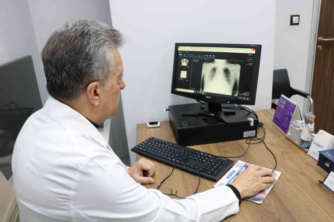 Uzmanlar, Kovid-19’un Birkaç Ay İçerisinde Biteceğini Öngörüyor