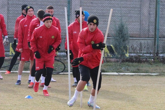 Eskişehirspor Teco Karacabey Belediyespor Maçı Hazırlıklarını Tamamladı