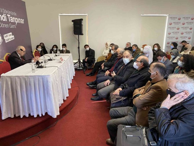 Ahmet Hamdi Tanpınar Vefatının 60. Yılında Anılıyor