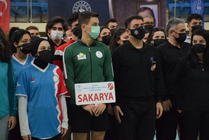 Gençler Badminton Grup Müsabakaları Bilecik’te Başladı