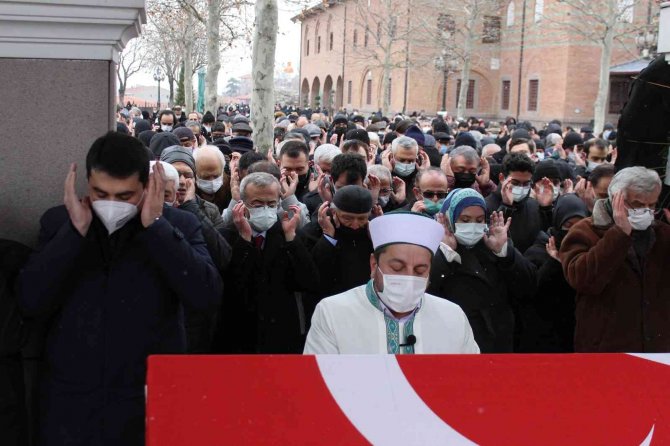 Millet Partisi Genel Başkanı Aykut Edibali, Son Yolculuğa Uğurlandı