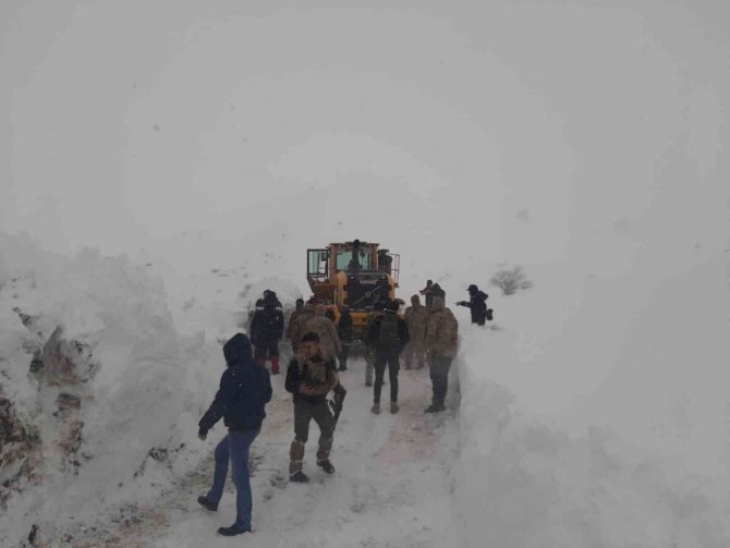 Şemdinli Sınırında Kaybolan 3 İ̇ranlı’dan Haber Alınamıyor