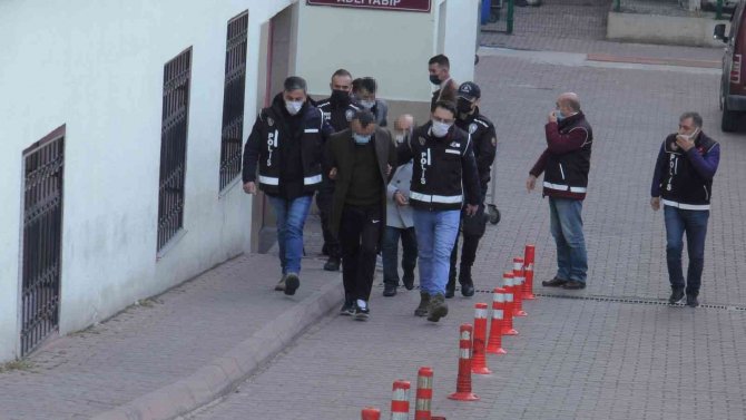 Kayseri’deki Kumpas Operasyonunda 5 Tutuklama