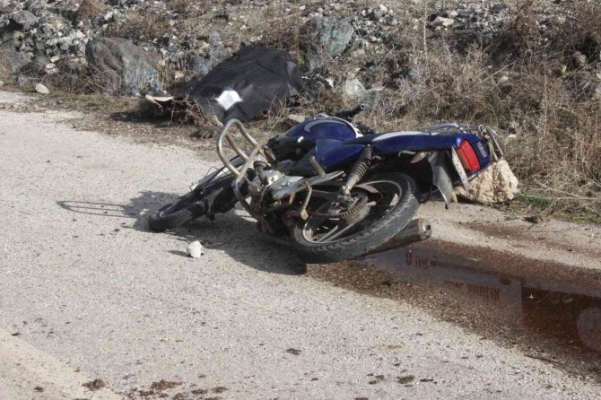 Kilis’te Motosiklet Şarampole Yuvarlandı:1 Ölü