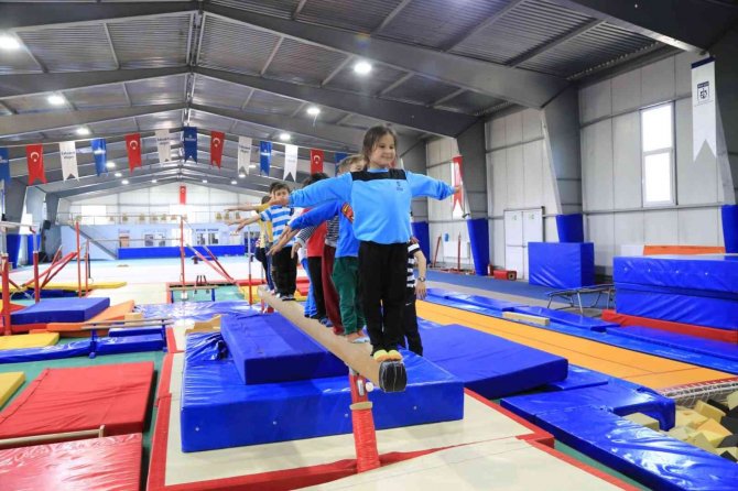 Olimpiyat Şampiyonları Bu Salonda Yetişecek