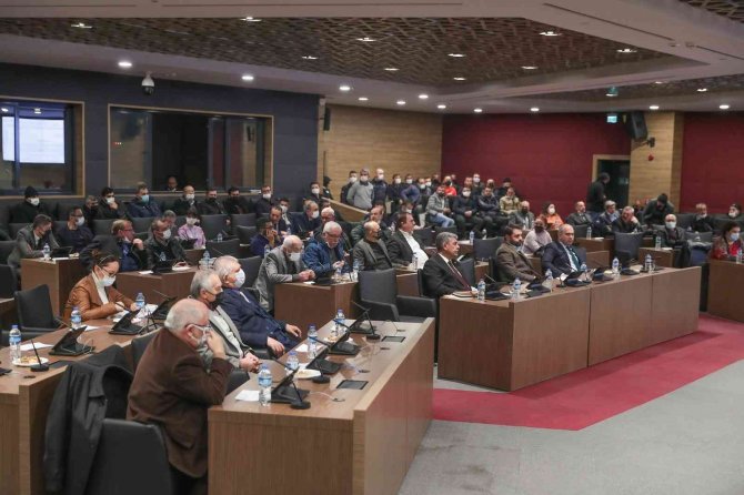 Kütahya’da Toplu Ulaşım Ücretlerine Zam Yapıldı