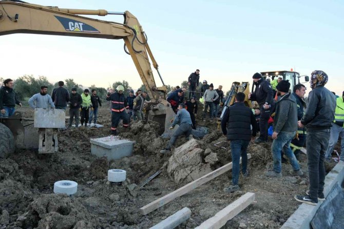 Manisa’da Göçük Altında Kalan İşçinin Cesedine Ulaşıldı