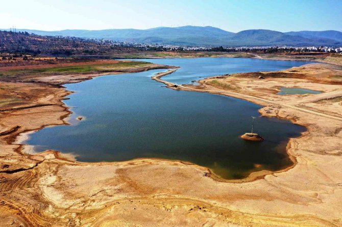 Muğla’da Bir Yıllık Yağmur 4 Günde Yağdı