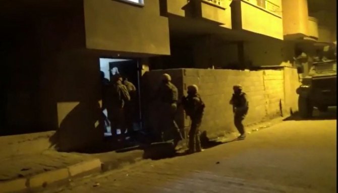 Şırak Merkezli 3 İlde Terör Operasyonu: 26 Gözaltı