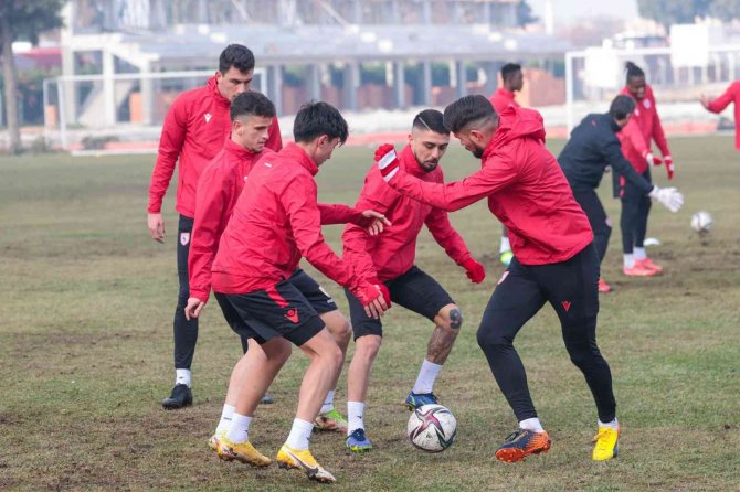 Samsunspor İle Balıkesirspor 17. Randevuya Çıkıyor