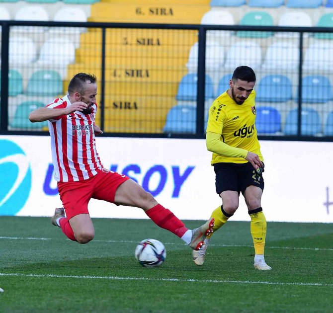 Spor Toto 1. Lig: İ̇stanbulspor: 1 - Ümraniyespor: 0