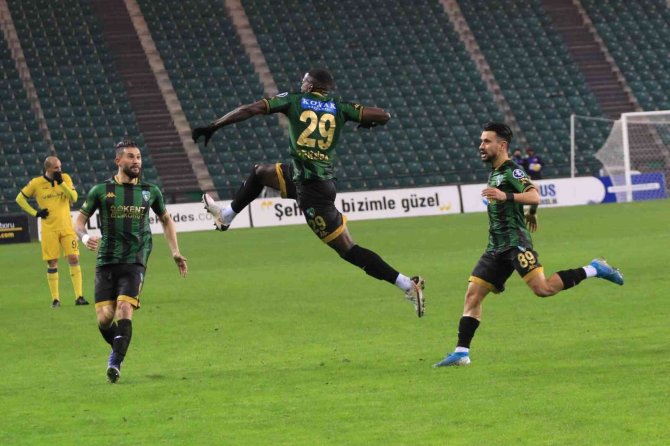 Spor Toto 1. Lig: Kocaelispor: 1 - Mke Ankaragücü: 2