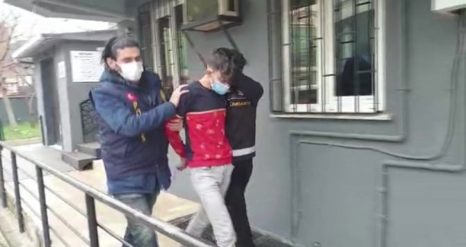 Ümraniye’de Eşiyle Tartıştıktan Sonra Evini Ateşe Veren Şahıs Adliyeye Sevk Edildi