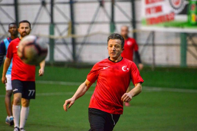 Kardeş Ülkeler Futbol Turnuvası Başladı