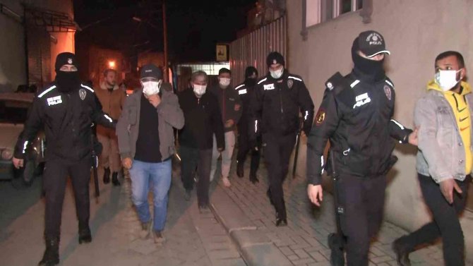 Denizli’de Akıl Almaz Kumar Operasyonu: 20’si Çocuk 100 Kişi Suçüstü Yakalandı