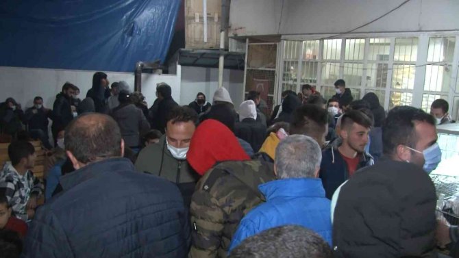 Denizli’de Akıl Almaz Kumar Operasyonu: 20’si Çocuk 100 Kişi Suçüstü Yakalandı