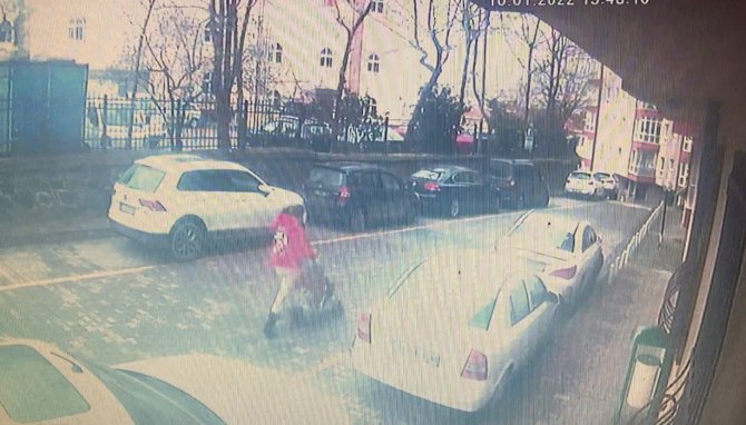 İ̇stanbul’da 4 Aylık Hamile Ve Bebekli Kadına Kapkaç Dehşeti