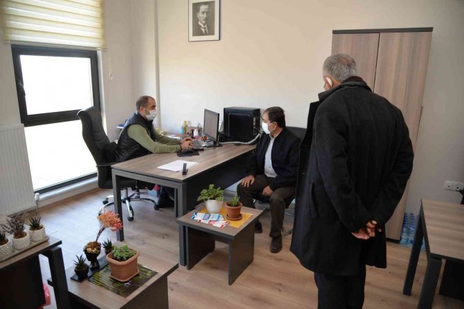 Kahramankazan’da Çiftçilere 1 Milyon 300 Bin Sebze Fidesi Dağıtılacak