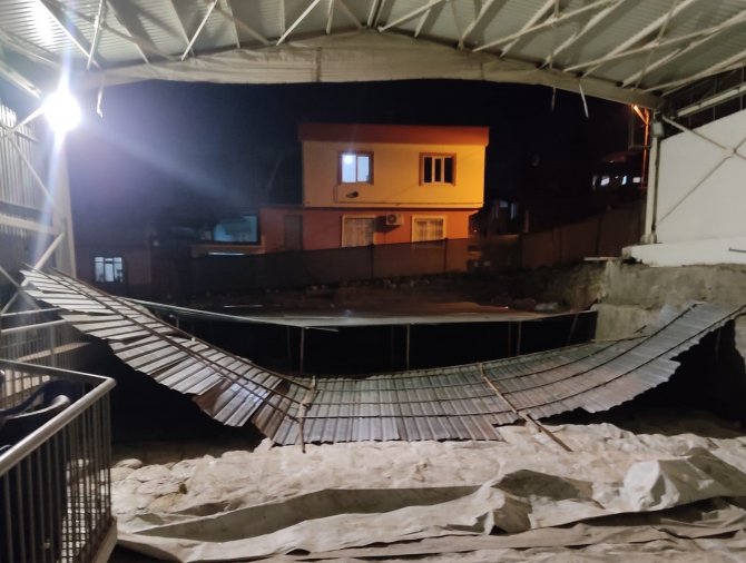 Kahramanmaraş’ta Fırtına Antik Mozaiklerin Yüzeyindeki Koruma Çatıyı Kırdı