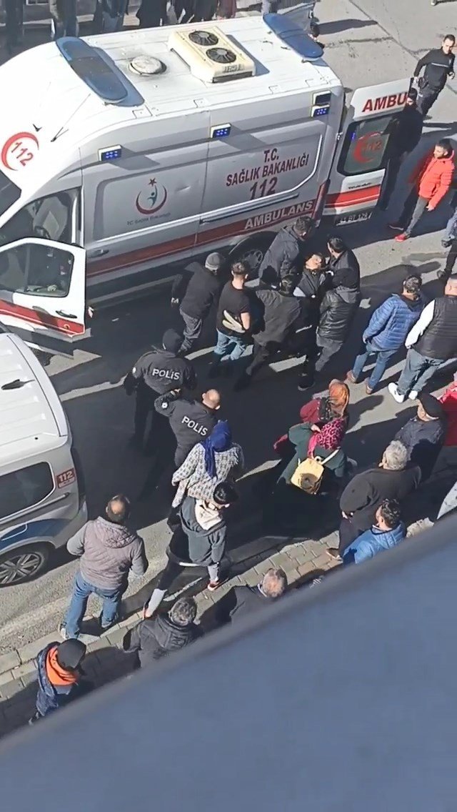 Sokak Ortasında Tartıştığı Kişiyi Öldüren Zanlı Yakalandı