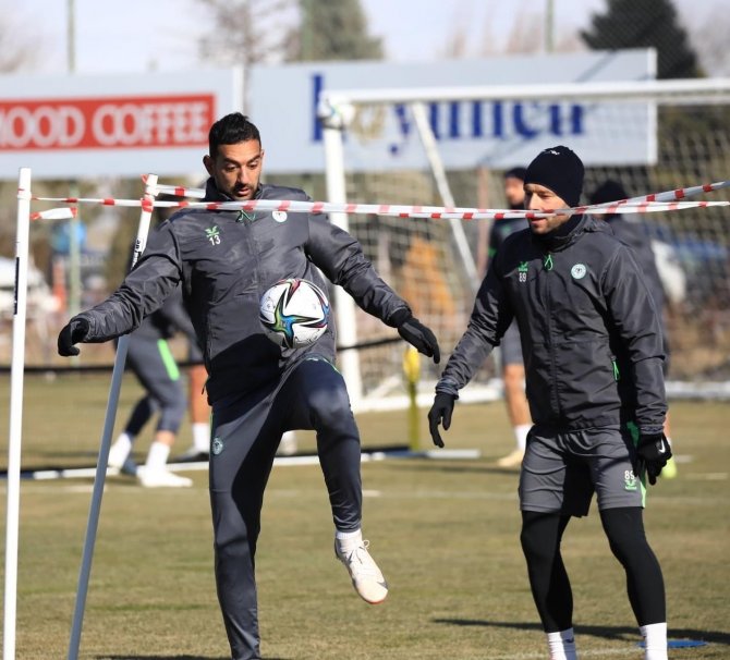 Konyaspor, Adana Demirspor’a Hazırlanıyor