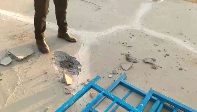 Mardin’de Evin Damına Yıldırım Düşmesi Sonucu Birçok Ev Eşyası Yandı