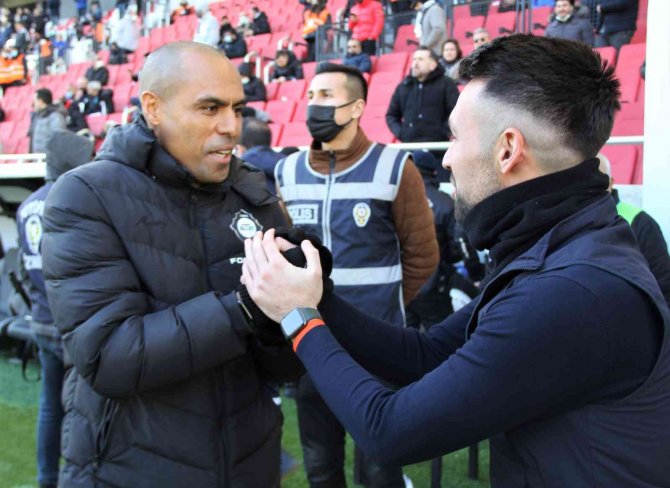 Spor Toto Süper Lig: Altay: 0 - Alanyaspor: 1 (İ̇lk Yarı)