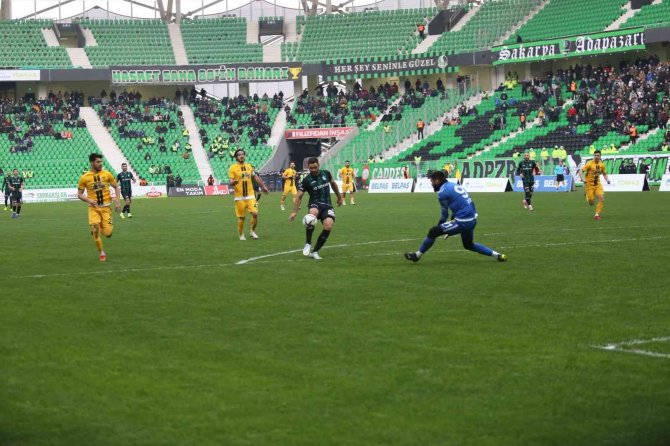 Tff 2. Lig: Sakaryaspor: 2 - Bayburtspor: 0