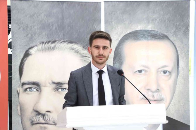 Çarşamba’da Sokak Hayvanlarına Mama Dağıtıldı