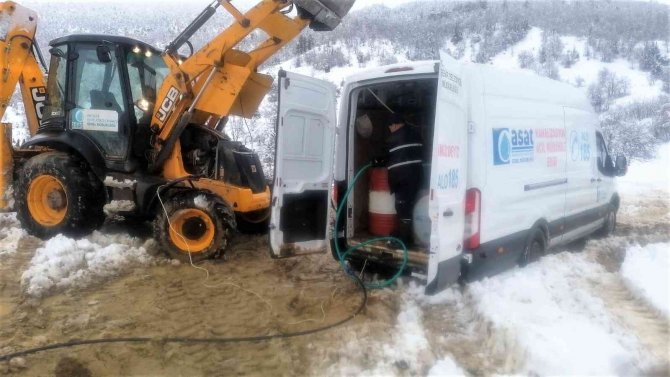 Alanya’nın Yüksek Kesimlerini Kar Esir Aldı, 11 Araç 40 Vatandaş Mahsur Kaldı