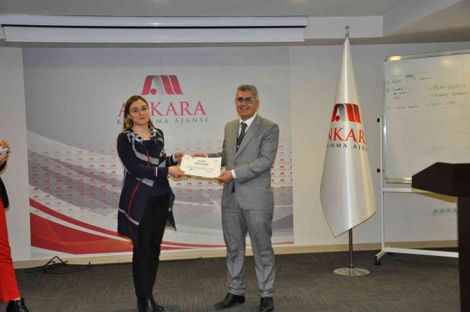 Ankaraka, 40 Şirkete Tıbbi Cihazlar Hakkında Bilgilendirme Yaparak Sertifika Verdi