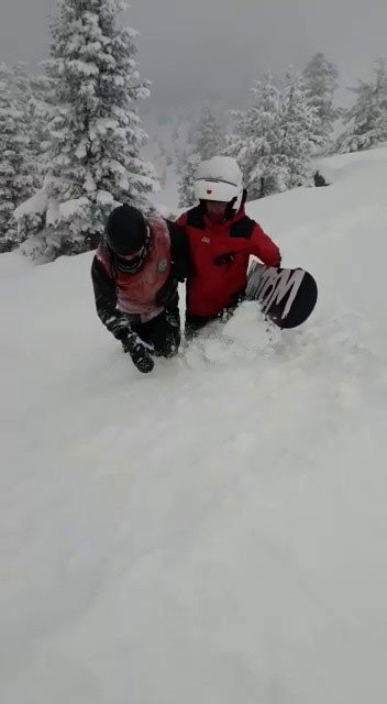 Kartalkaya’da Kaybolan Tatilciyi Jak Ekipleri Kurtardı