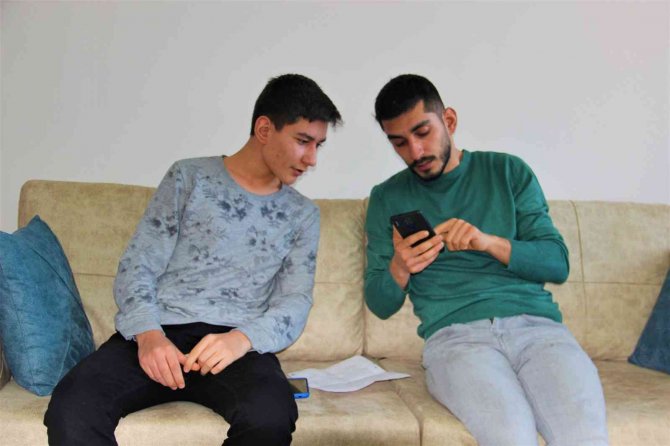 Kolay Para Kazanayım Derken 70 Bin Lirasını Kaptırdı
