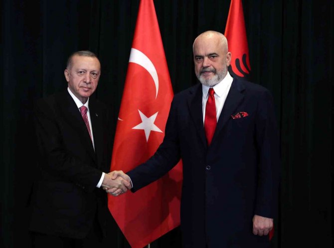 Cumhurbaşkanı Erdoğan, Arnavutluk Başbakanı Edi Rama İle Görüştü