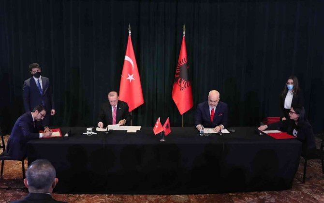Türkiye İle Arnavutluk Arasında 7 Anlaşma