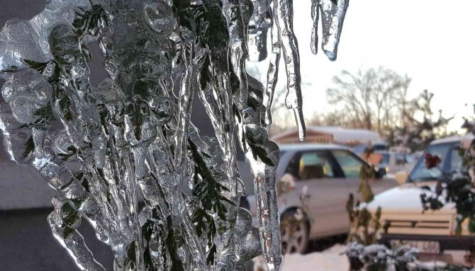 Donan Baraj Gölünün Manzarası Kartpostallık Görüntü Oluşturdu