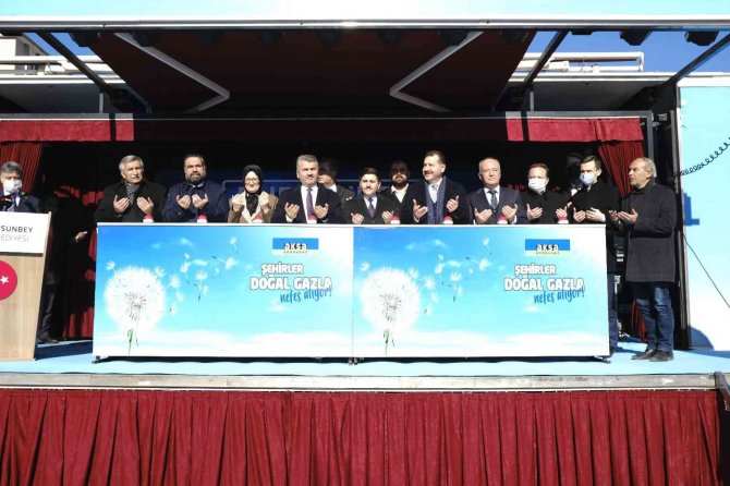 Dursunbey’de Doğalgaz Ateşi Yandı