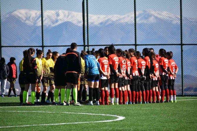 Elazığ’da Futbol Müsabakaları Tamamlandı