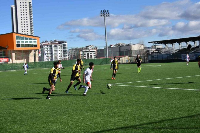 Elazığ’da Futbol Müsabakaları Tamamlandı