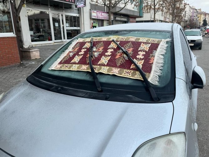 Termometreler Eksi 11 Dereceyi Gösterdi