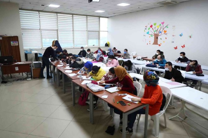 Bağcılar’da Engelli Vatandaşlara Ekpss Desteği