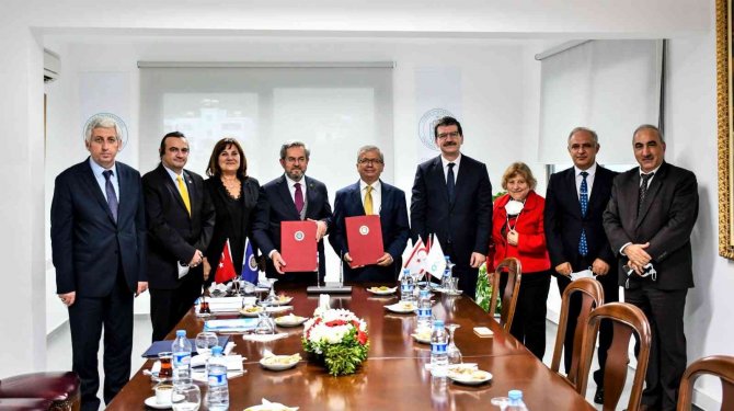 Girne Üniversitesi Ve Ankara Üniversitesi Bilimsel İş Birliği Protokolü İmzaladı