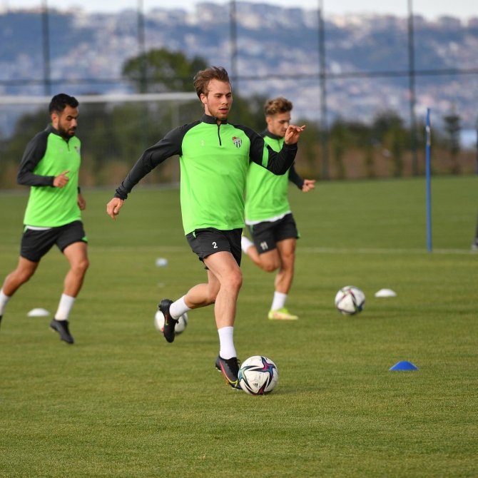 Bursaspor Kulübü’nden Yeni İ̇smail Çokçalış Açıklaması