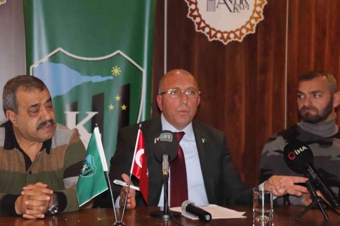 Kocaelispor Başkanı Engin Koyun: "Mustafa Hoca’nın Kredisi Sürüyor Ama Samsun’dan Olumsuz Skorla Dönersek Kendisi Kalmak İstemeyebilir"