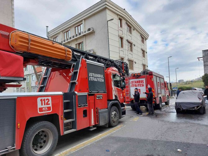 Küçükçekmece’de Otelin Çamaşırhanesinde Korkutan Yangın