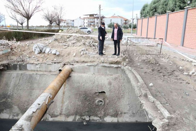 Saruhanlı’da Taşkınlar Sona Eriyor